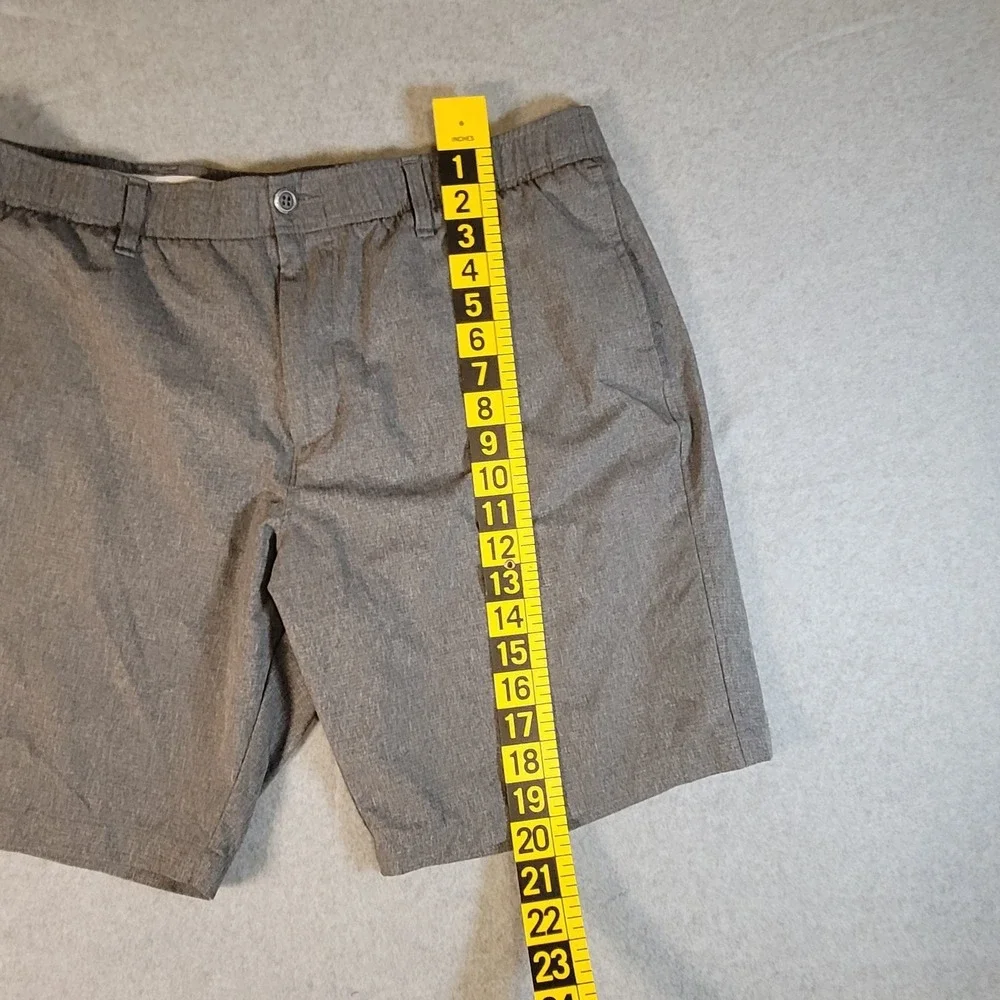 under armour shorts men size 40